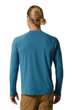 Mountain Hardwear Men's Crater Lake™ Long Sleeve Crew Top 18 Mountain Hardwear Men's Crater Lake™ Long Sleeve Crew Top -Mountain Hardwear Sales Shop 25592825 BLUE 3 1