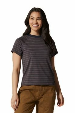 Mountain Hardwear Women's Wander Pass™ T-Shirt -Mountain Hardwear Sales Shop 25655945 CHARCOAL 3